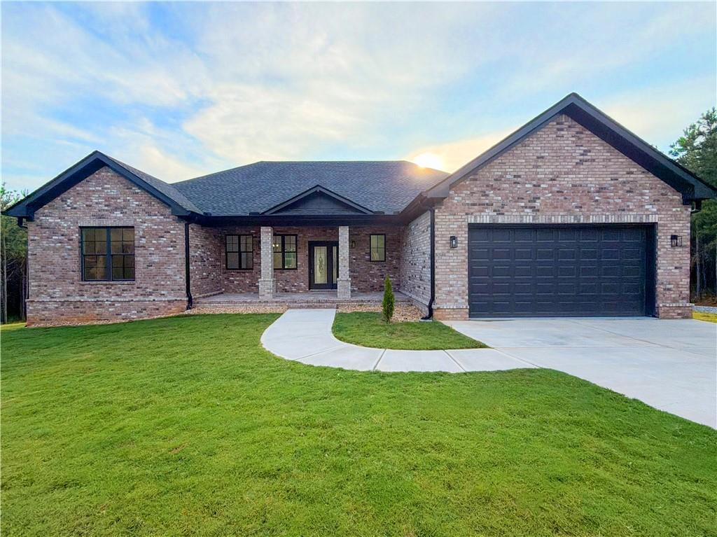 357 Bagley Rd., Forsyth, GA 31029