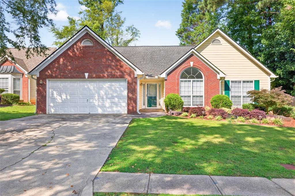 490 Sunnyside Dr., Lawrenceville, GA 30044