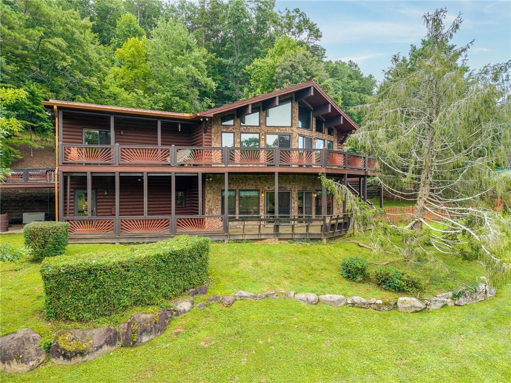 131 Talona Lake Ter., Ellijay, GA 30536