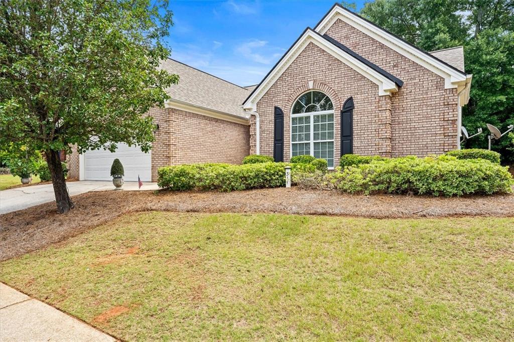 311 Crossroads Dr., Social Circle, GA 30025