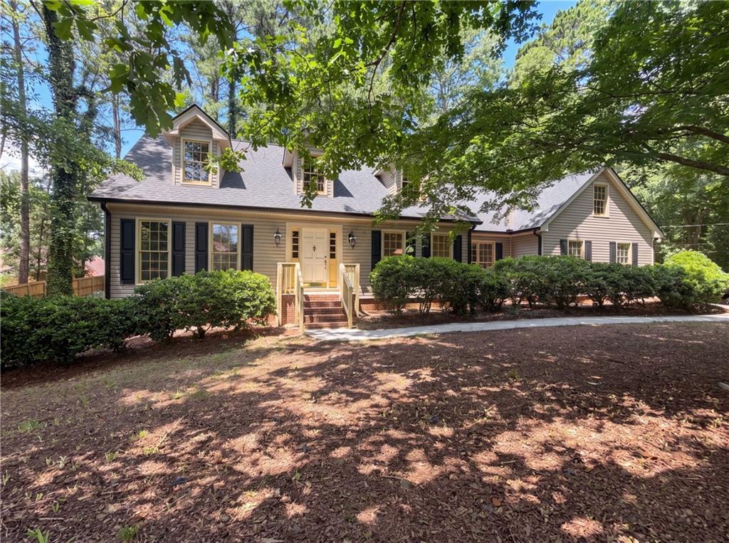 4379 Inns Brook Dr., Snellville, GA 30039
