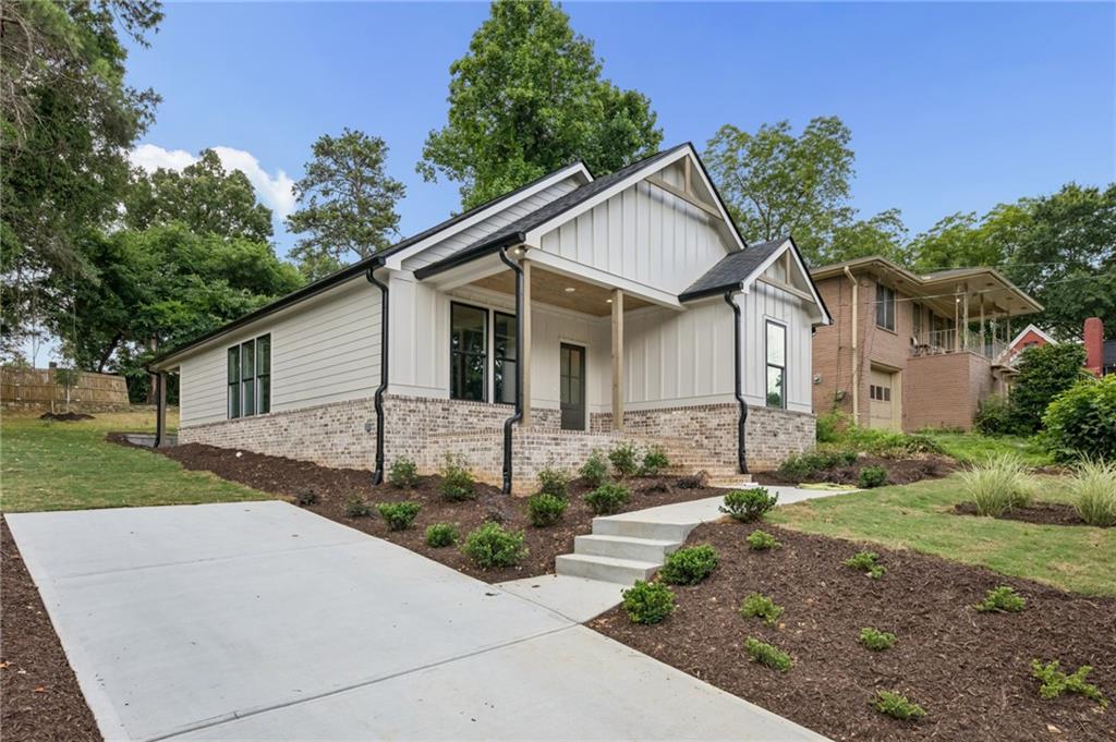 2050 Morehouse Dr., Atlanta, GA 30314