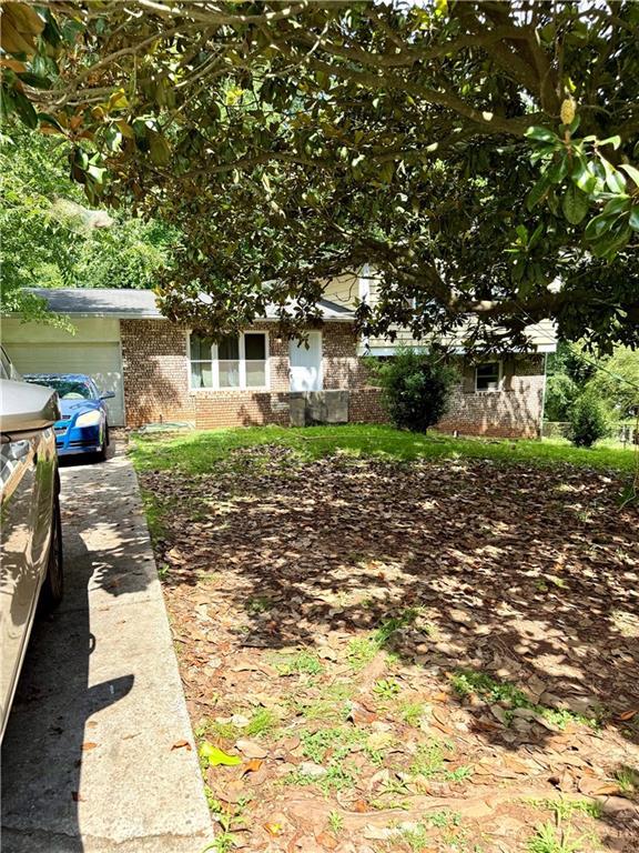 2821 Petersburg Ct., Decatur, GA 30034