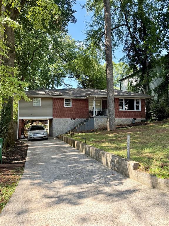 2889 Joyce Ave., Decatur, GA 30032