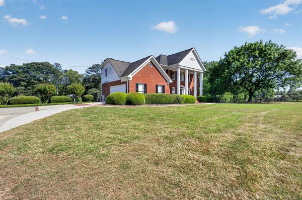 3715 Ridge Rd., Buford, GA 30519
