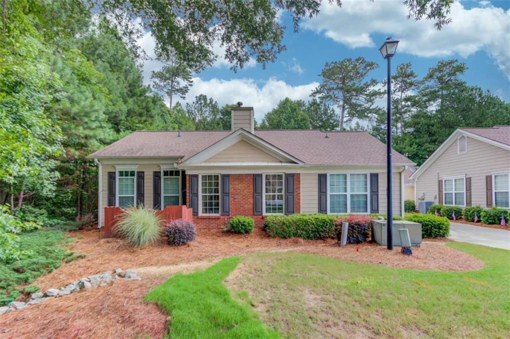 184 Camry Ln., Grayson, GA 30017