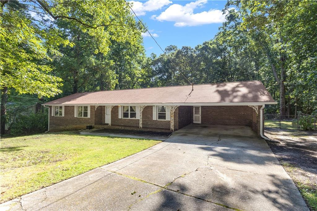 3970 N Martin Way, Lithia Springs, GA 30122