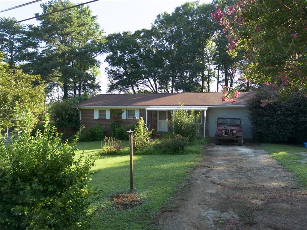 3660 Goodwin Rd., Austell, GA 30106