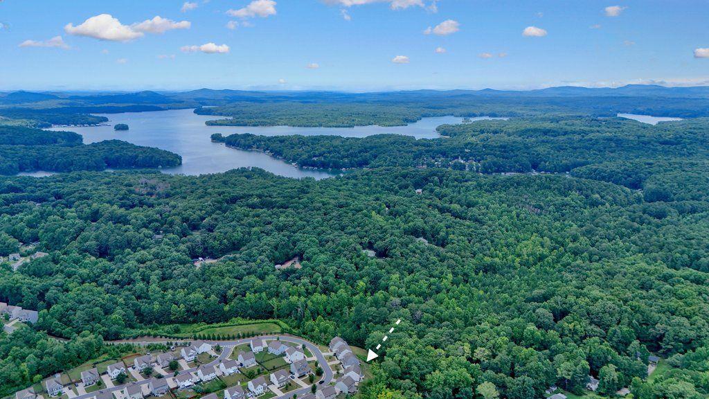 211 Shoals Bridge Rd., Acworth, GA 30102