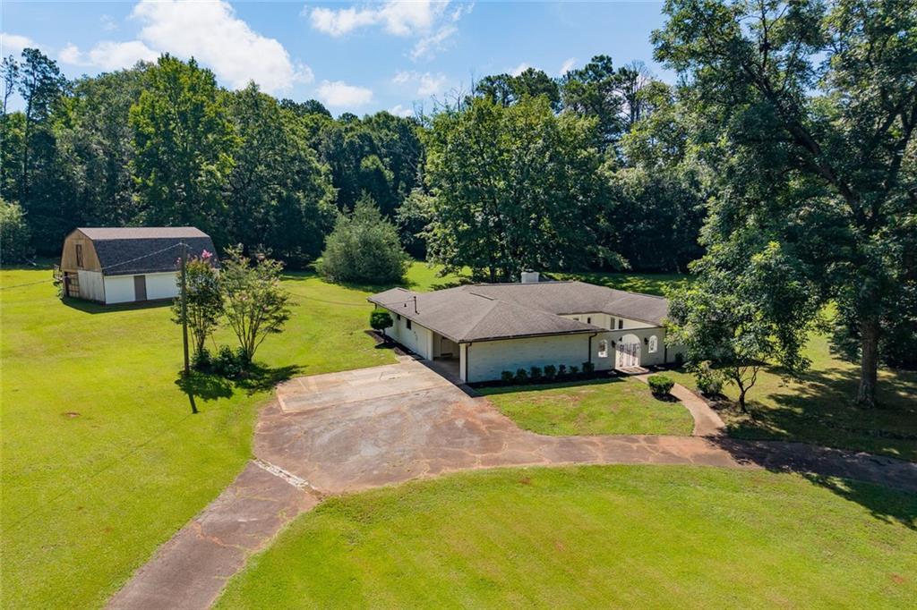 18 Valley Tr., Covington, GA 30014