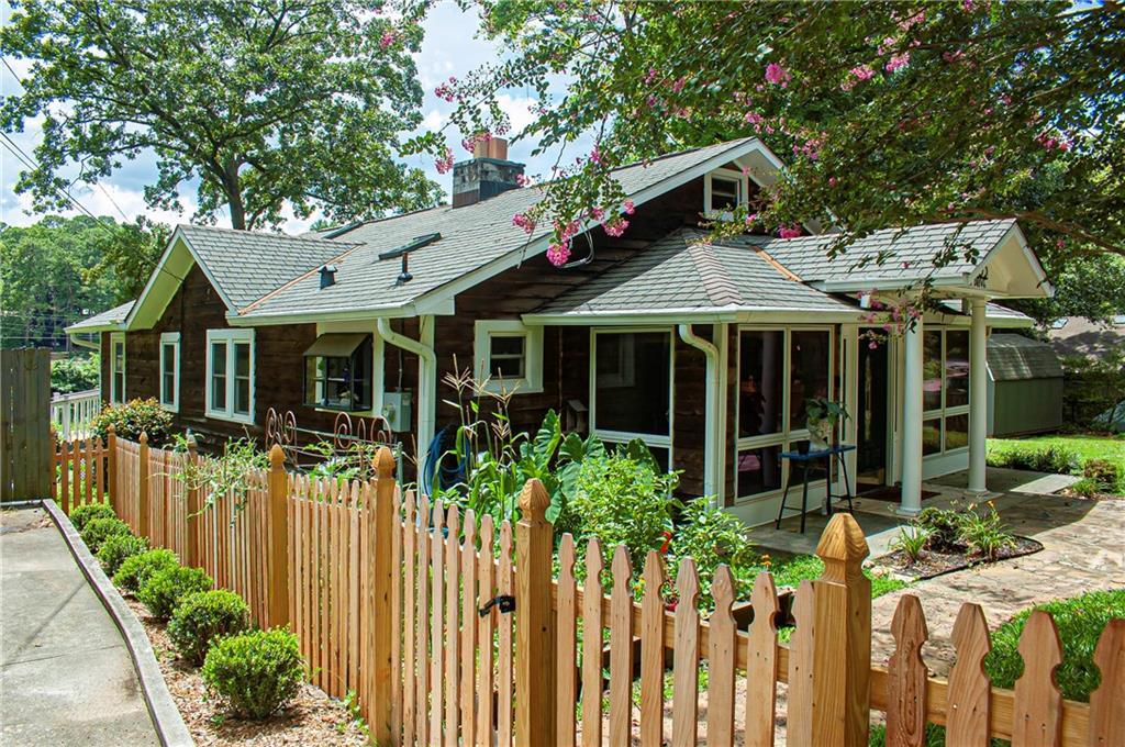 4585 Park Dr., Pine Lake, GA 30072