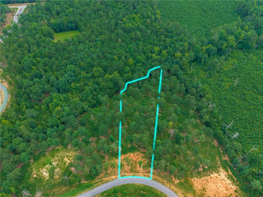 143 Falls Ln., Milledgeville, GA 31061