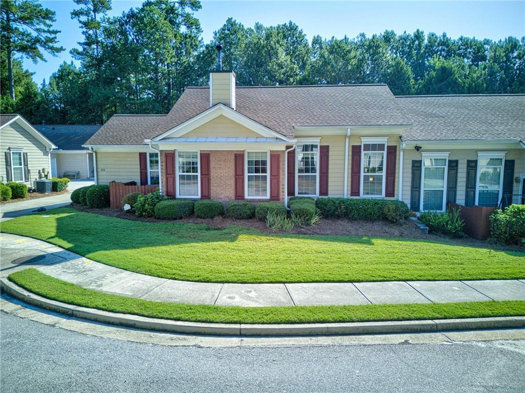 172 Camry Ln., Grayson, GA 30017