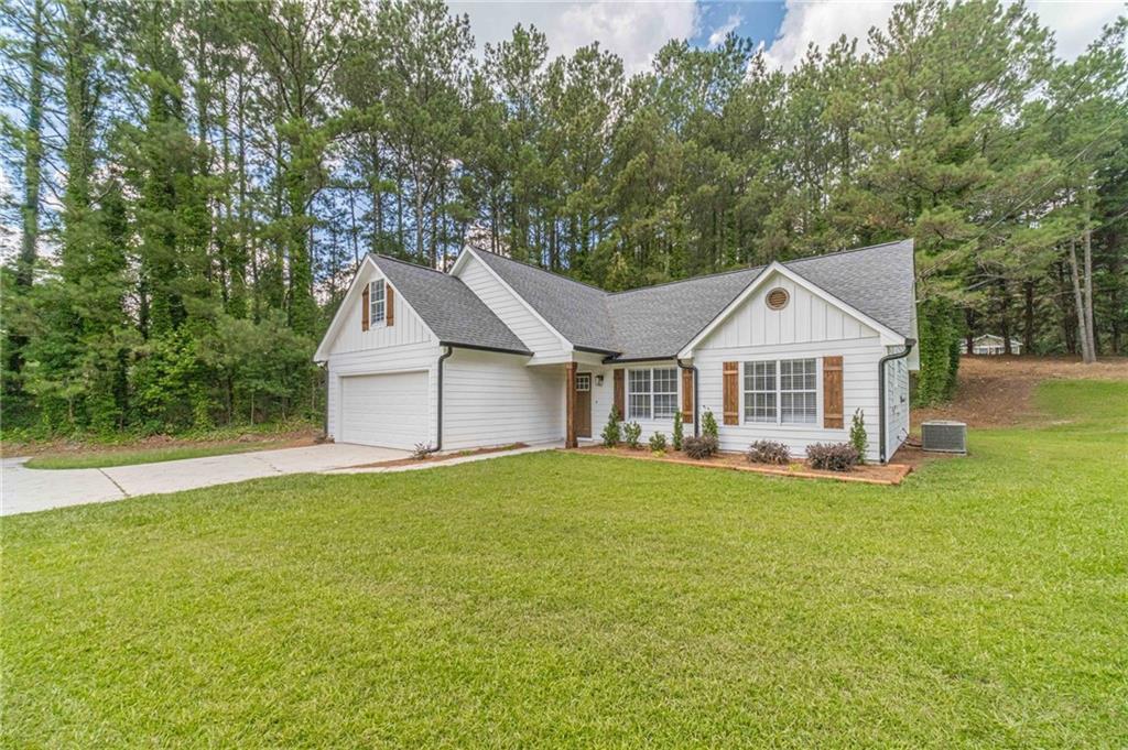 3646 N Sharon Church Rd., Loganville, GA 30052