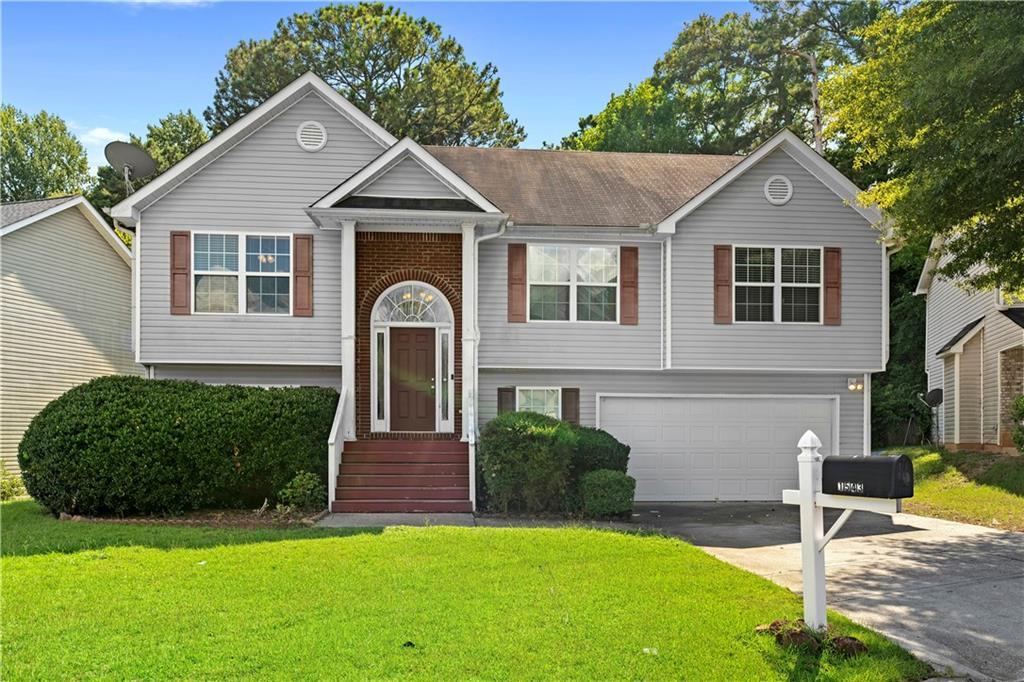 1543 Virgil Pond Ln., Loganville, GA 30052