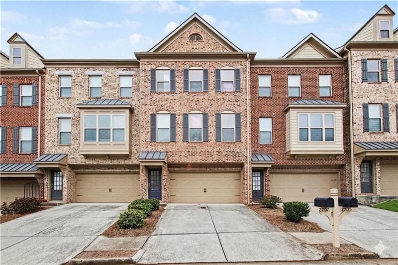 2707 Hallwood Ln., Suwanee, GA 30024