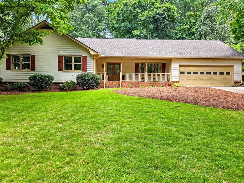 626 Hunt Station Dr., Lawrenceville, GA 30044