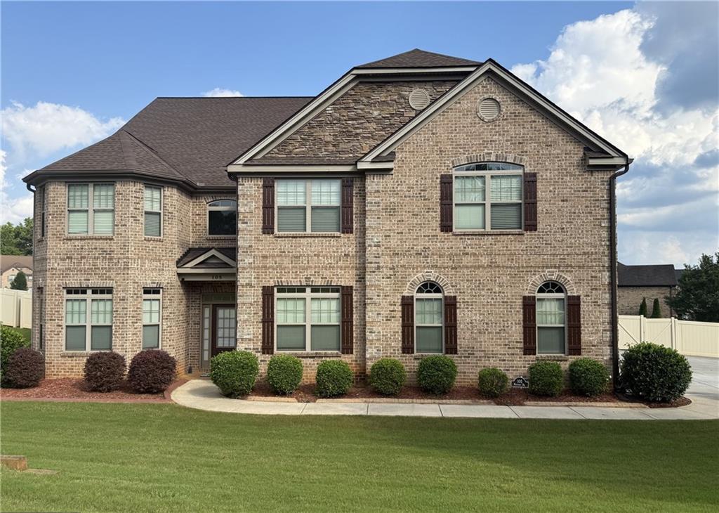 105 Way Point Dr., Stockbridge, GA 30281