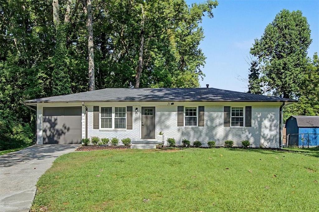 832 Derbyshire Ct., Norcross, GA 30071