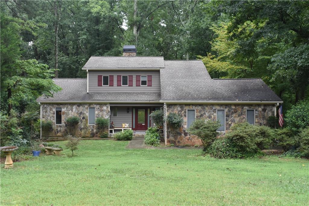 3491 Gleneagles Ct., Snellville, GA 30039