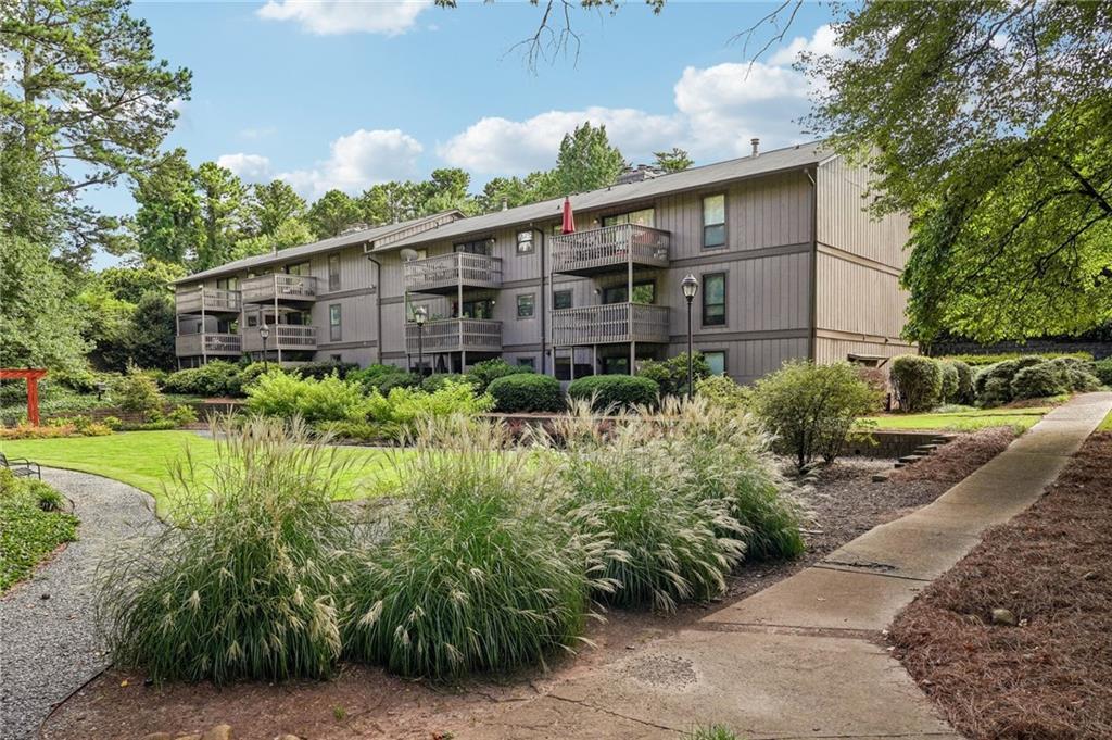 511 Embers Dr., Marietta, GA 30067