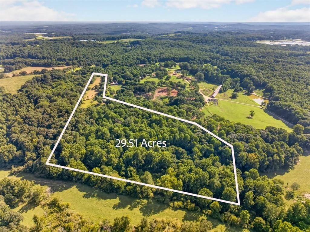 3715 Bob Bryant Rd., Gainesville, GA 30507