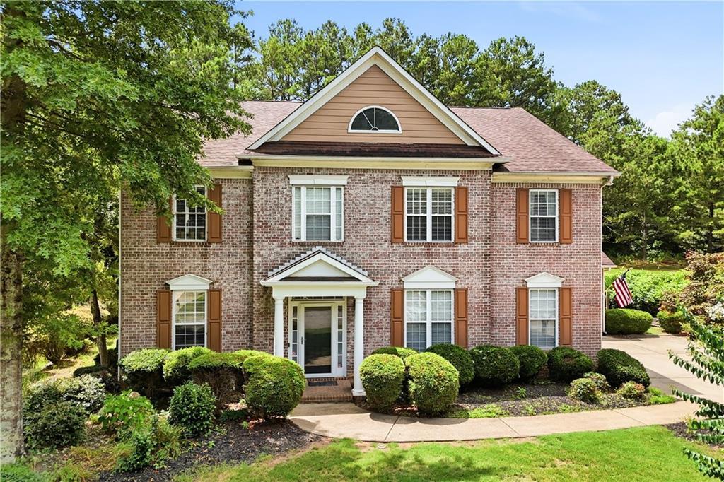 245 Chadwyck Ln., Canton, GA 30115