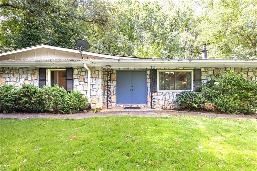 2619 Andover Dr., Atlanta, GA 30360