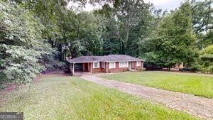 3944 Creel Dr., Lithia Springs, GA 30122