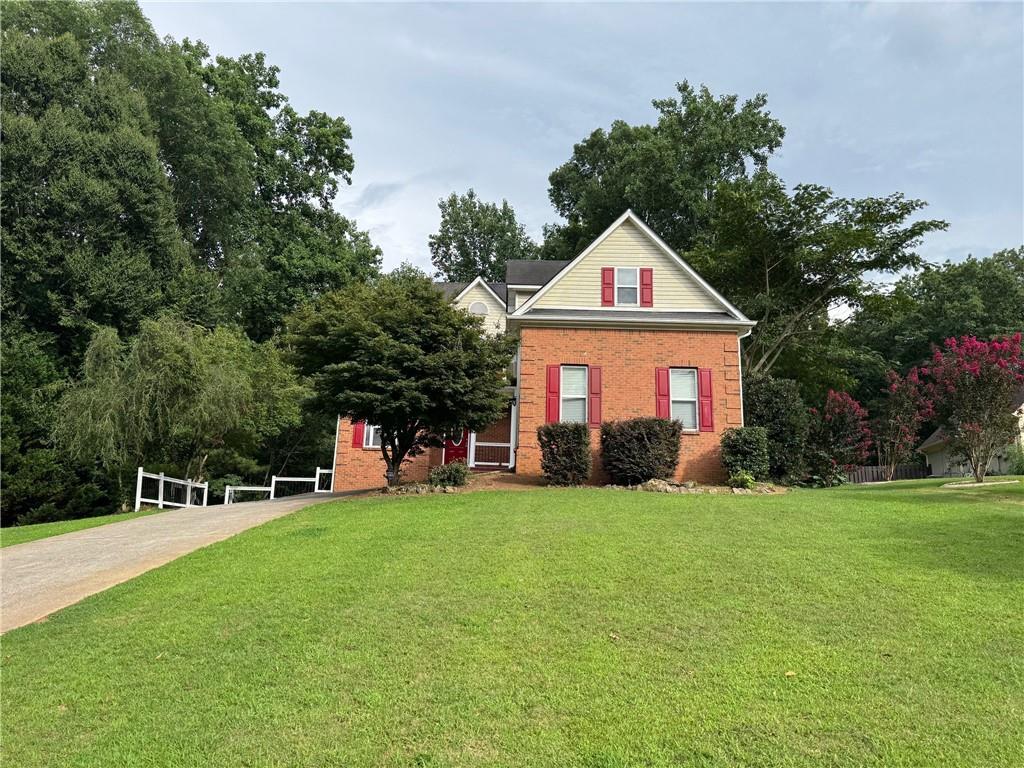 522 Morgan Ct., Hampton, GA 30228