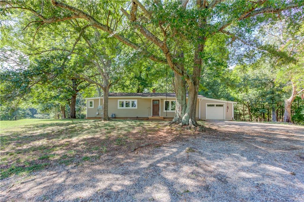 5328 Pine Forest Rd., Gainesville, GA 30504