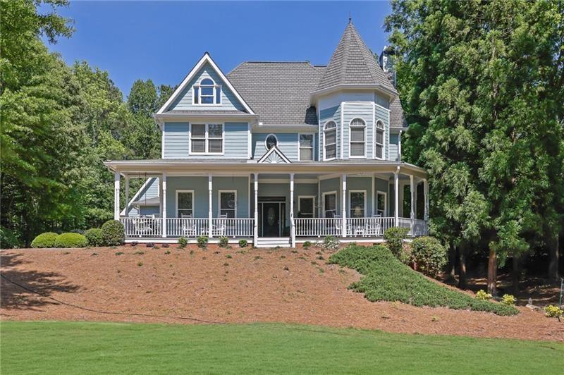 360 Coach House Ln., Milton, GA 30004