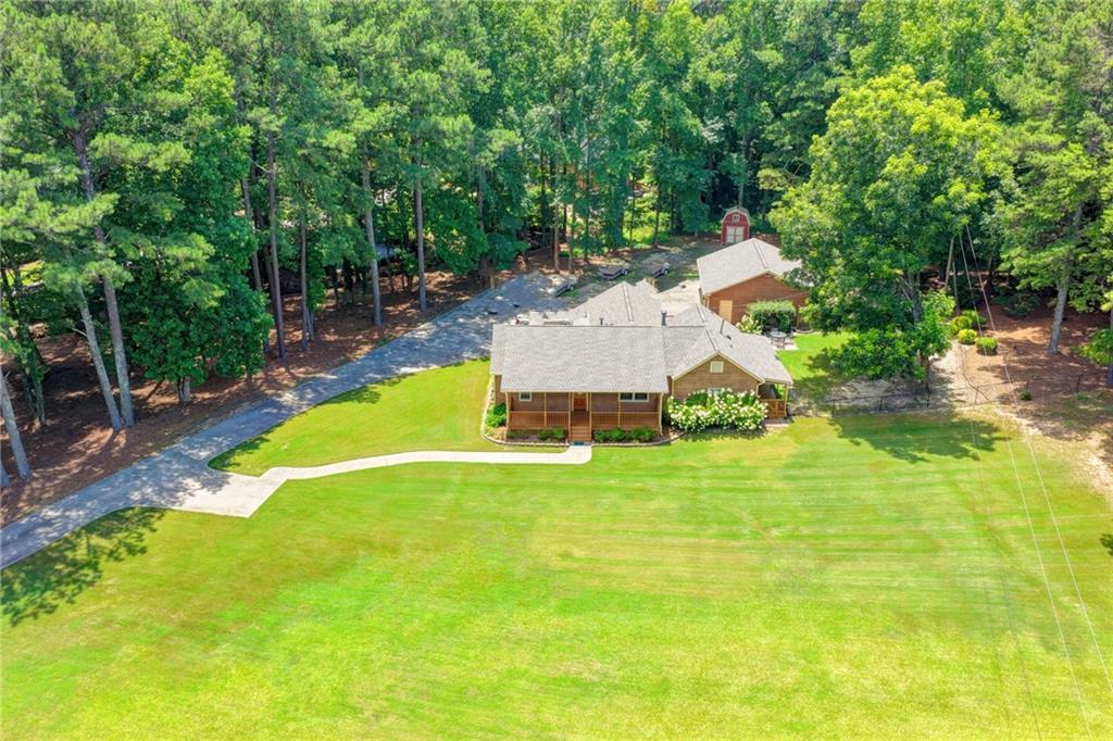 1889 Ridgedale Dr., Snellville, GA 30078