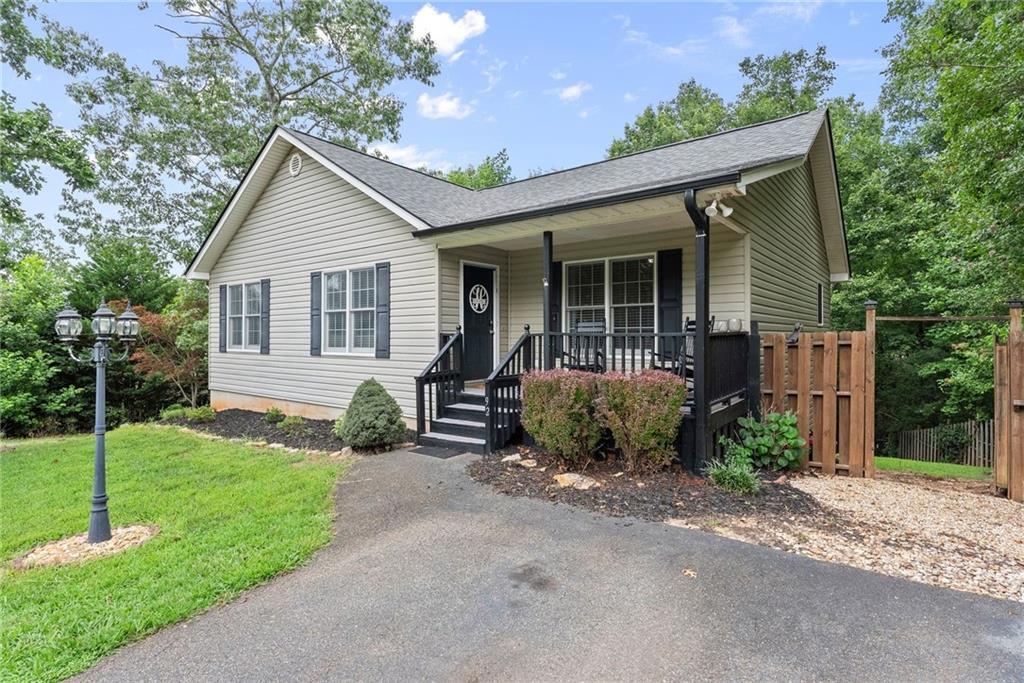 92 Cedar Springs Ln., Dahlonega, GA 30533