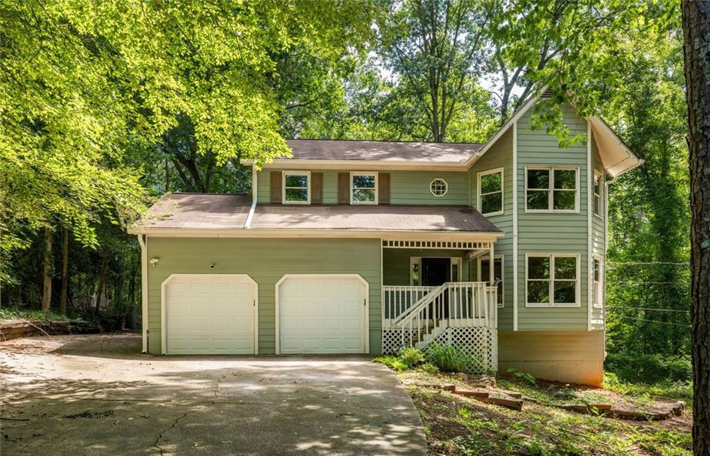 661 Allana Ct., Stone Mountain, GA 30087