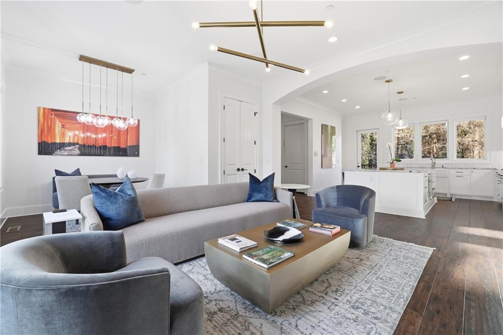 773 Lenox Ln., Atlanta, GA 30324