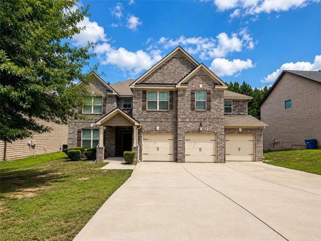 835 Lorrimont Ln., Fairburn, GA 30213