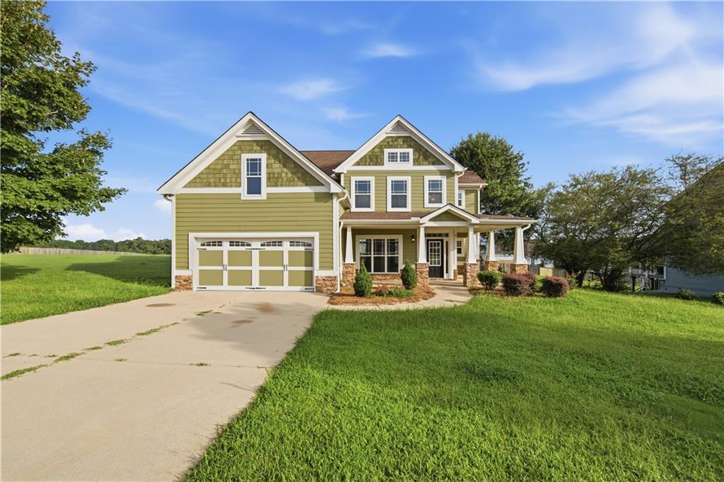 68 Kellenberg Ln., Hiram, GA 30141