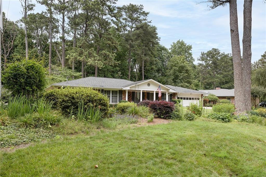 2976 Blackwood Rd., Decatur, GA 30033
