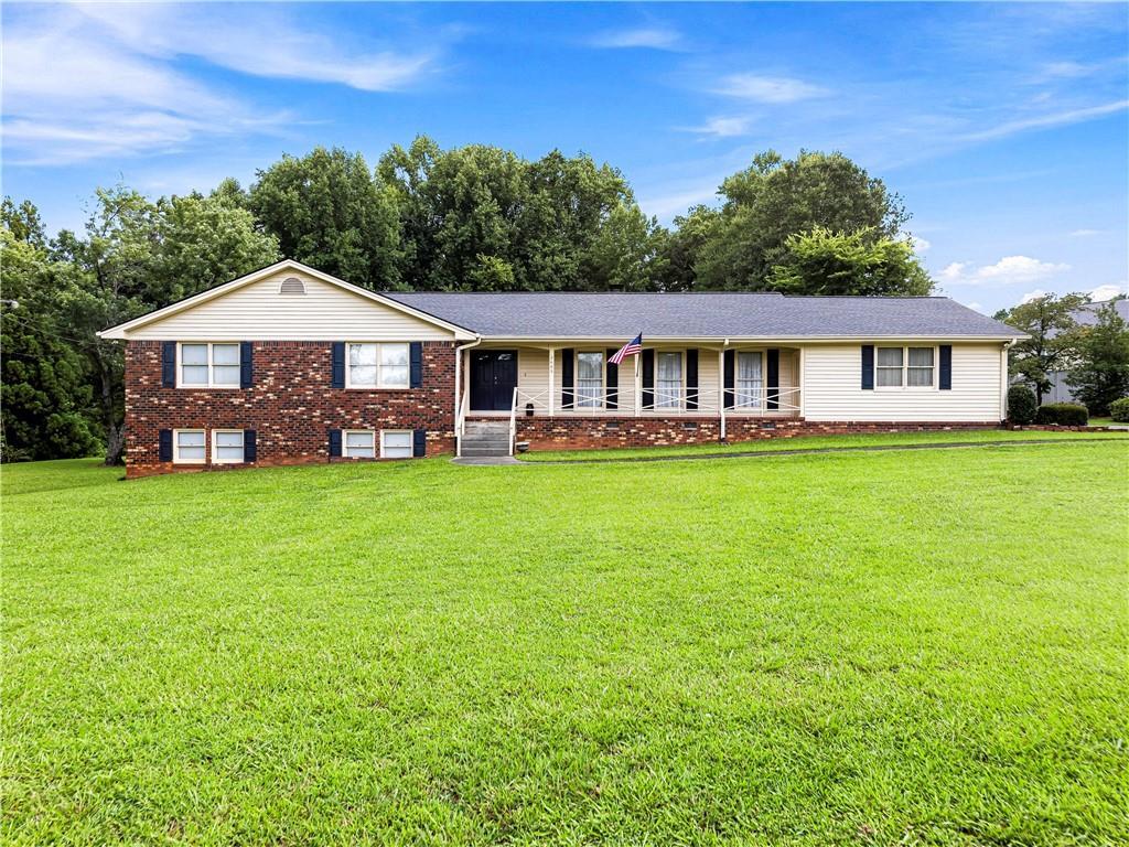 2405 Post Oak Tritt Rd., Marietta, GA 30062