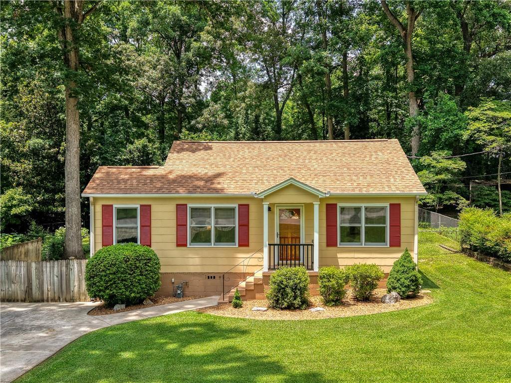 515 Scott Cir., Decatur, GA 30033