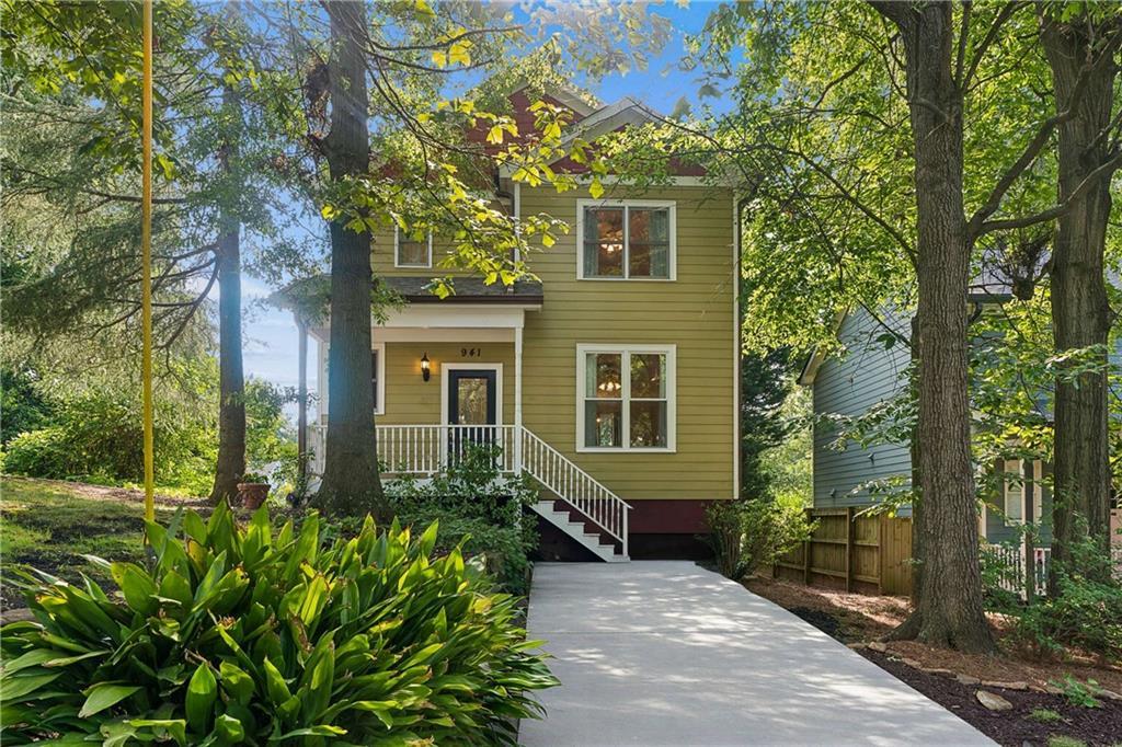 941 Tilden St., Atlanta, GA 30318