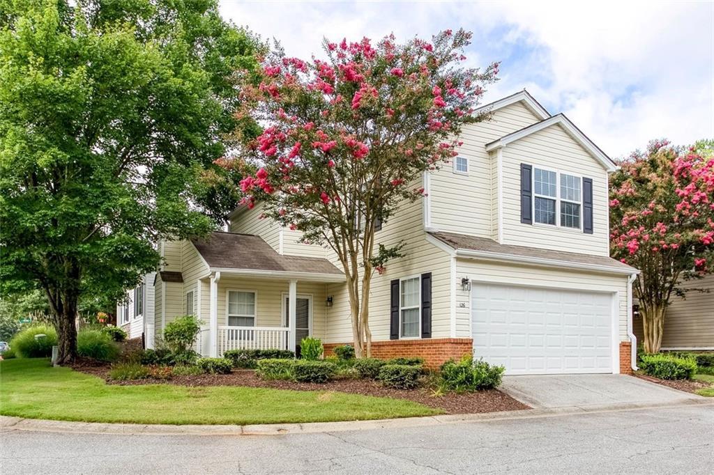 126 W Oaks Pl., Woodstock, GA 30188