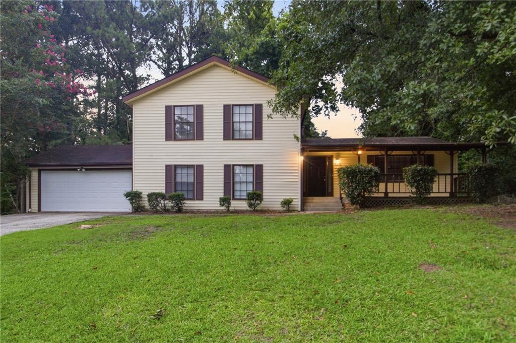 1292 Brookvale Dr., Riverdale, GA 30296