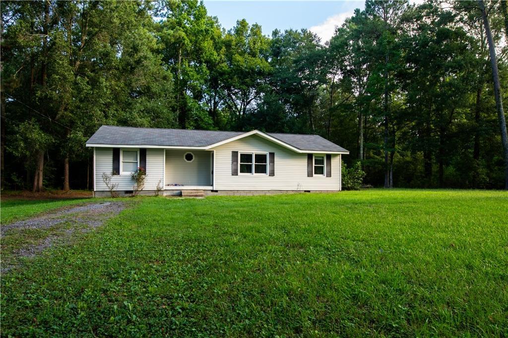 1085 New Rosedale Rd., Armuchee, GA 30105