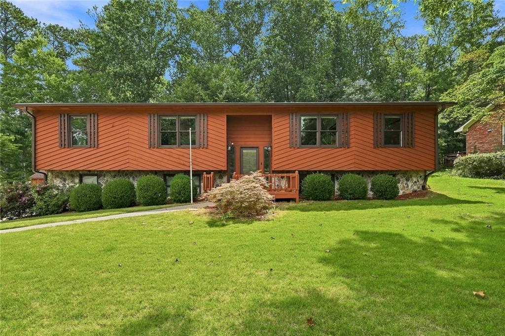 2448 Annandale Dr., Marietta, GA 30066