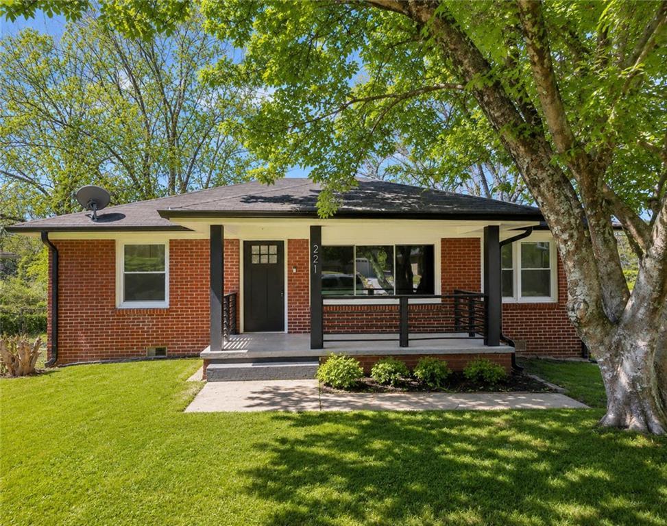221 Napoleon Dr., Atlanta, GA 30314