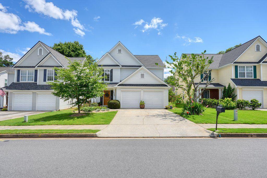 2360 Ashton Dr., Roswell, GA 30076