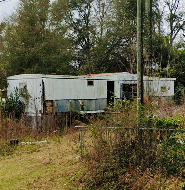77 North St., Lumpkin, GA 31815