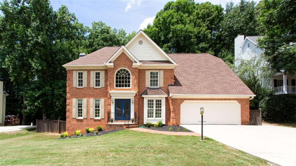 1405 Holly Lake Cir., Snellville, GA 30078